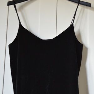 Velvet V neck shirt. Black.